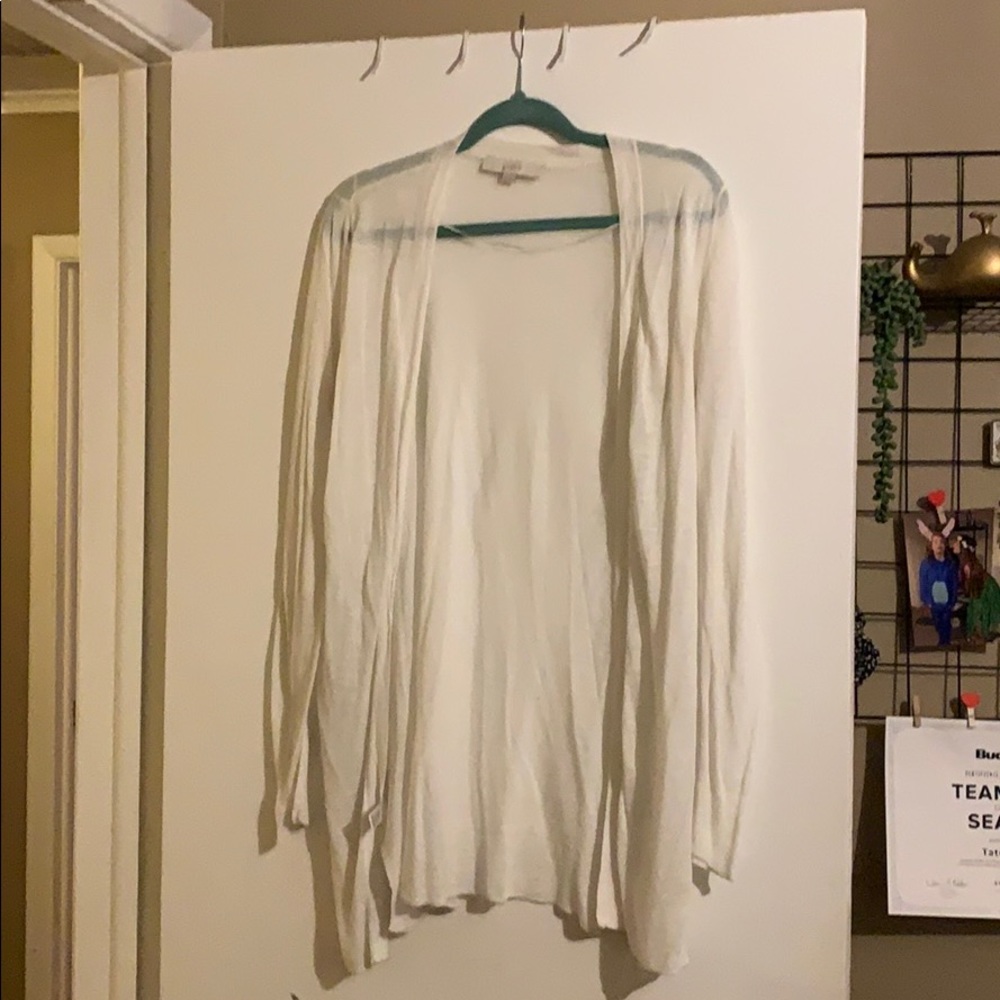 White long sleeve cardigan